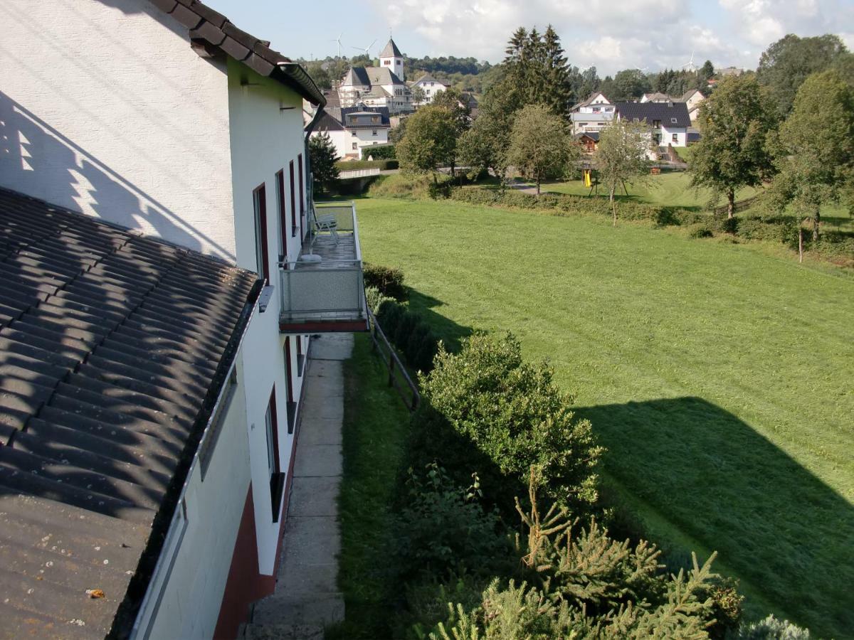 Ferienhaus Margaretha Hallschlag エクステリア 写真